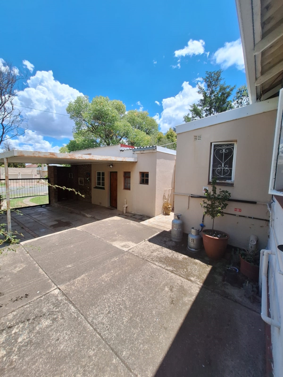 To Let 3 Bedroom Property for Rent in Top Town Eastern Cape